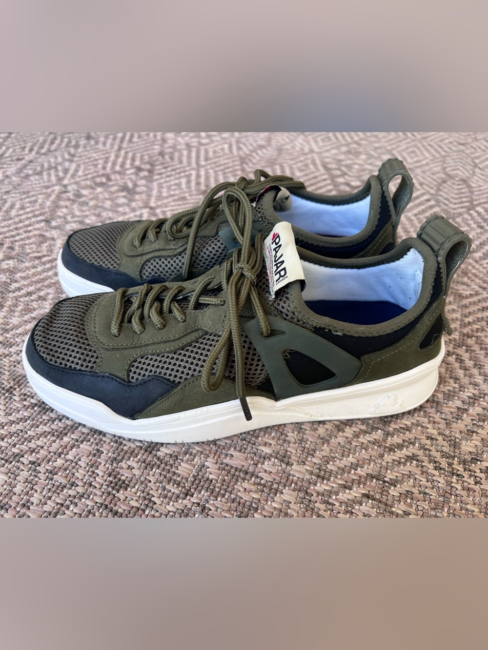 Pajar Canada Olive Green Mesh Leather Sneakers Women's Size 9-9.5 Gorpcore